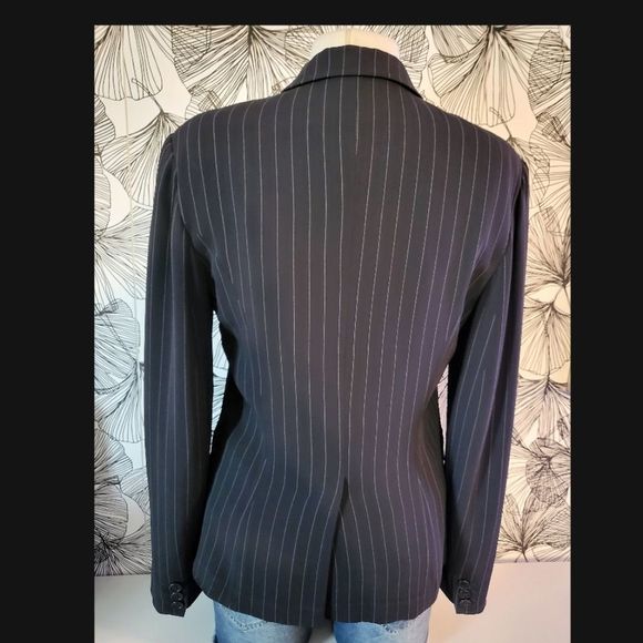 SPORTMAX Vintage Blazer | 5 Button | Black & PinStripes | Women's | Size… - Picture 2 of 2